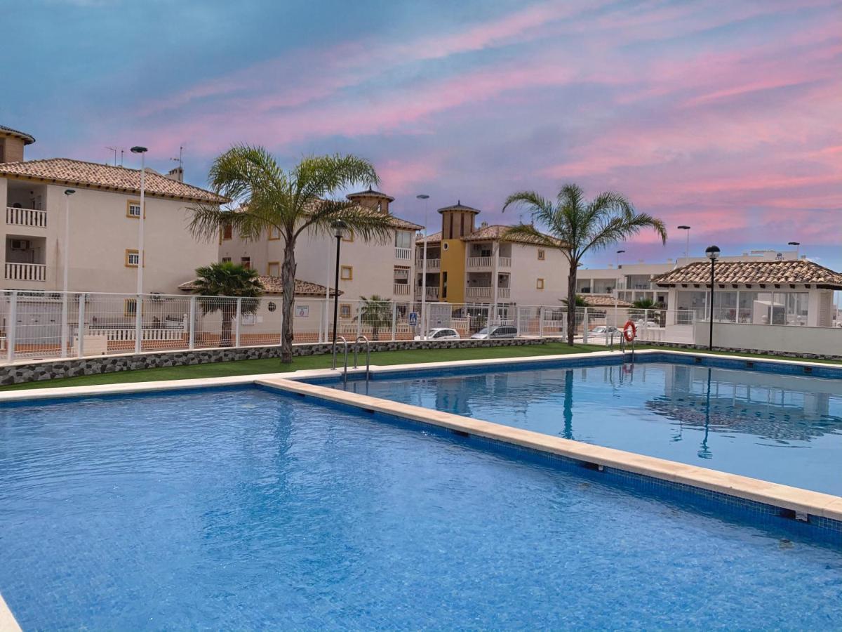 Residencial El Pinet Beach La Mariña Εξωτερικό φωτογραφία